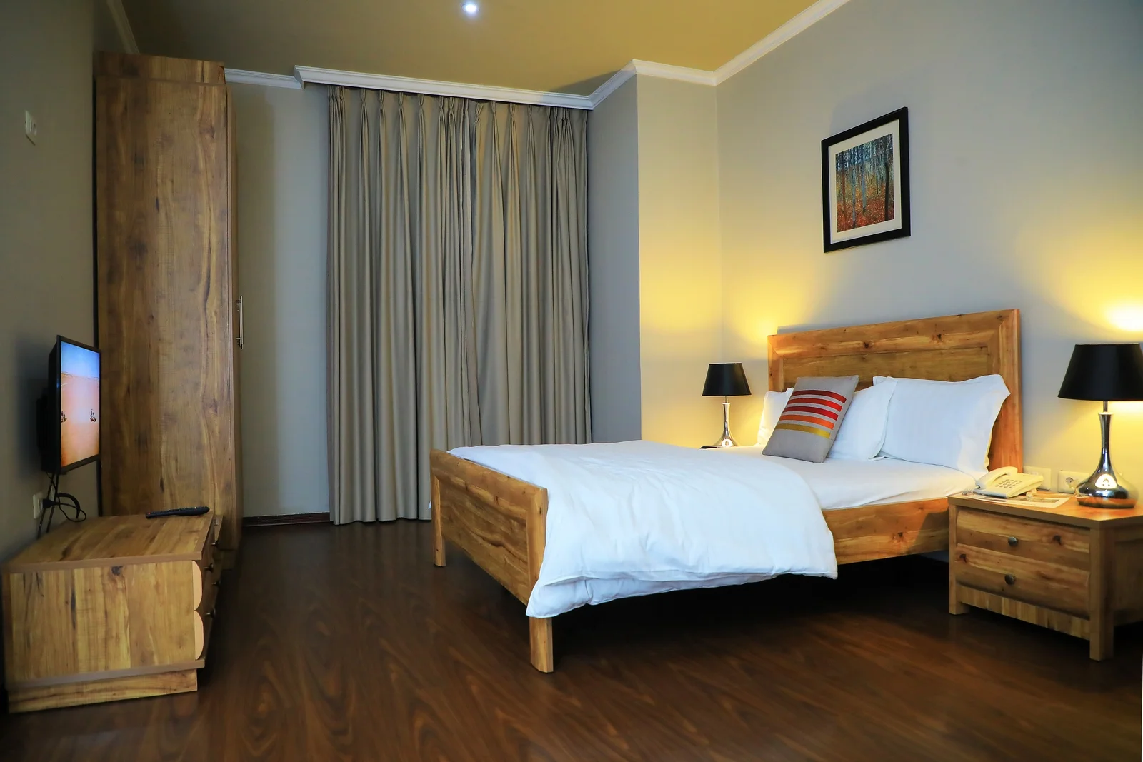 Victoria Hotel Apartments