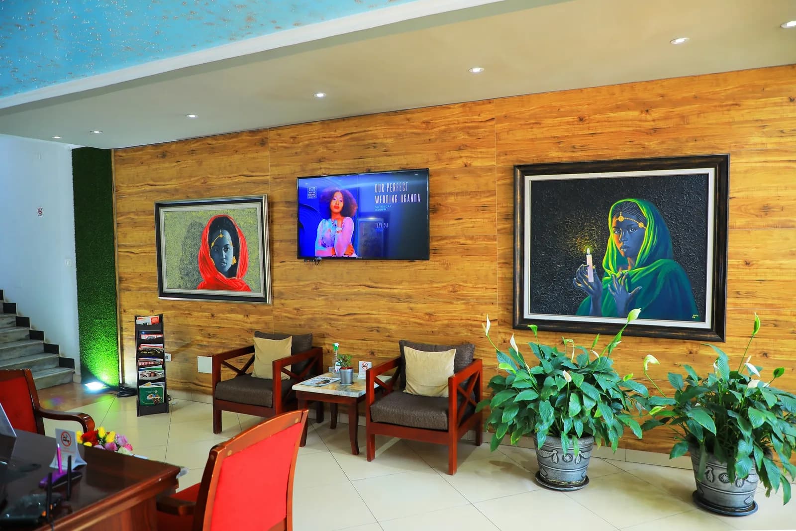 Lobby & Reception